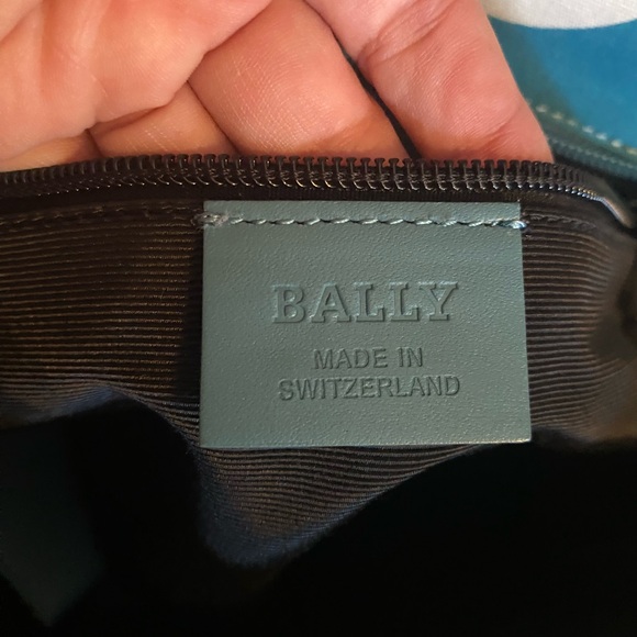 Bally-EUC- Stylish Teal and White Tote Bag - Like New - Picture 7 of 12